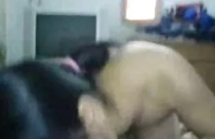 XXX Wanita tua bersenang-senang dengan pria cerita dewasa tante lina kesayangannya
