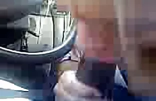 XXX Dee Dee Lynn mendapatkan pria itu cerita dewasa sex dengan tetangga di dadanya yang telanjang