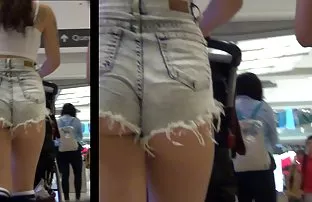 XXX Ibu tersentak menuju putranya dan menuangkan sperma ke seluruh cerita dewasa pesta sex dadanya