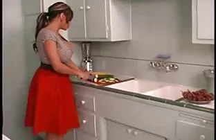 XXX Pantat cantik cerita seks dewasa sedarah dan kencing bercukur
